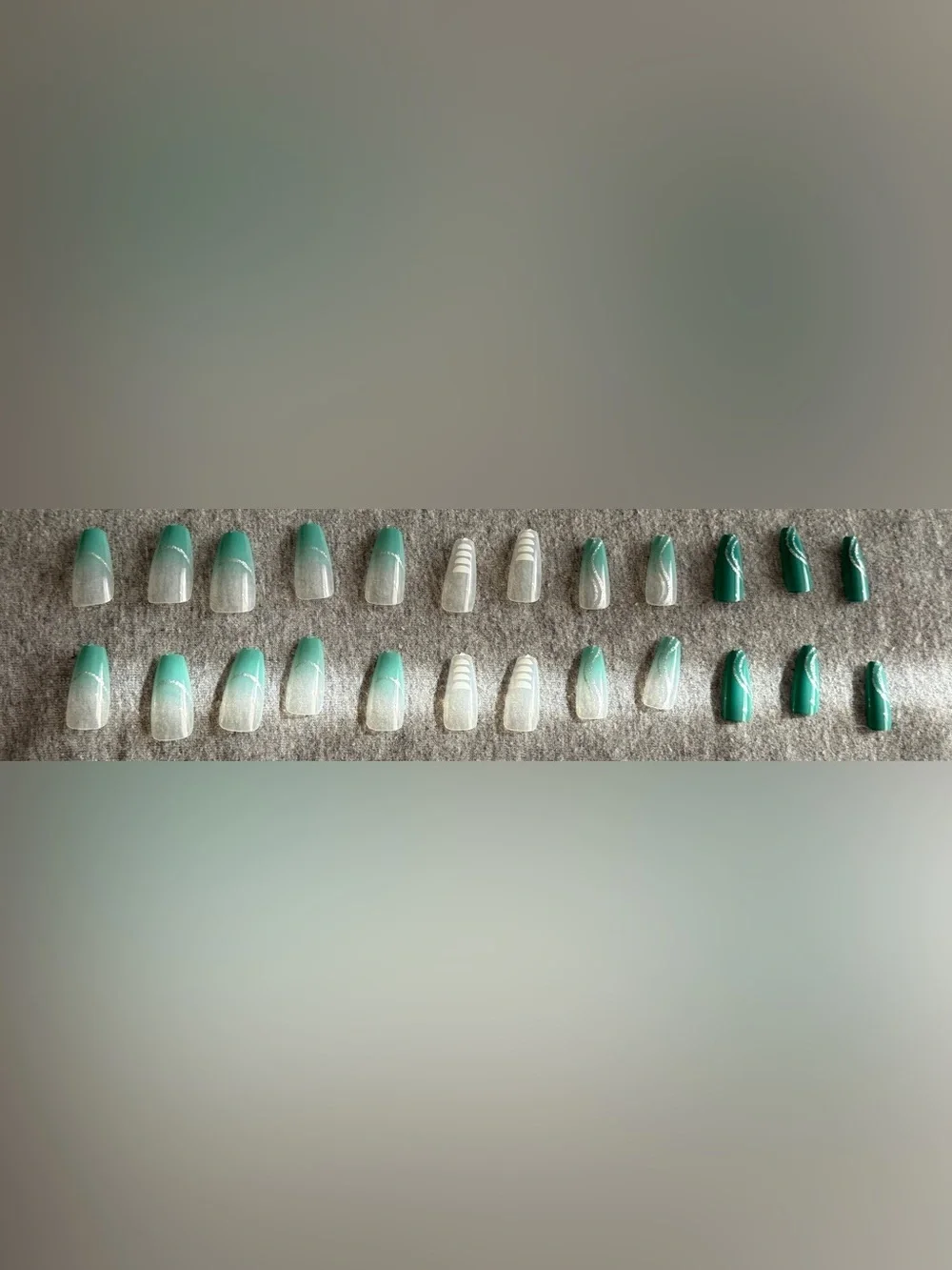 Green Ombre Press-On Nails Set